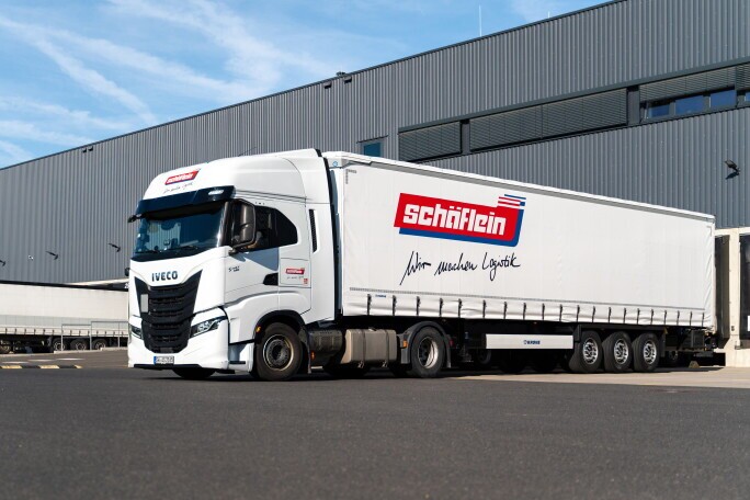 Berufskraftfahrer (m/w/d) für Werkverkehr auf Minijob-Basis samstags, 1. Bild